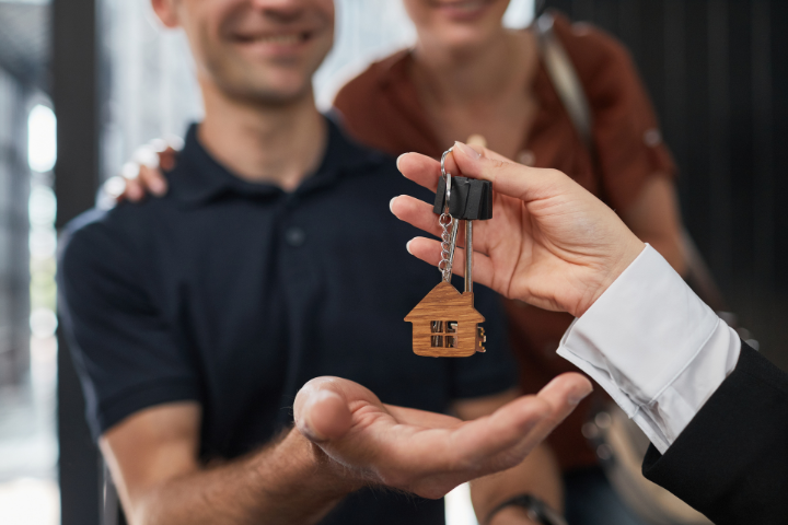 Checklist for NRIs Buying Property in India: NeoTown’s Guide