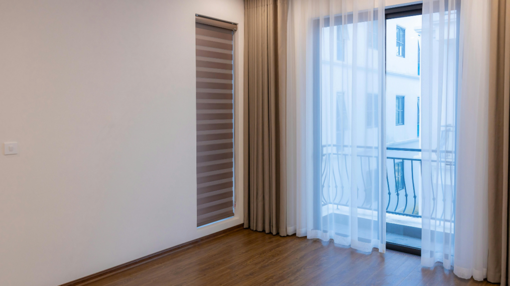 4 BHK Flats With Balcony: How Balcony Size Impacts Property Pricing